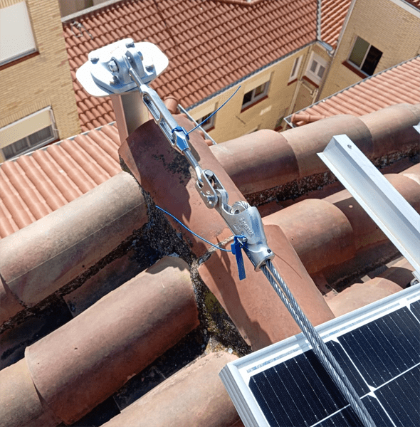 EuroAlturas - Servicios - Instalación de Líneas de Vida